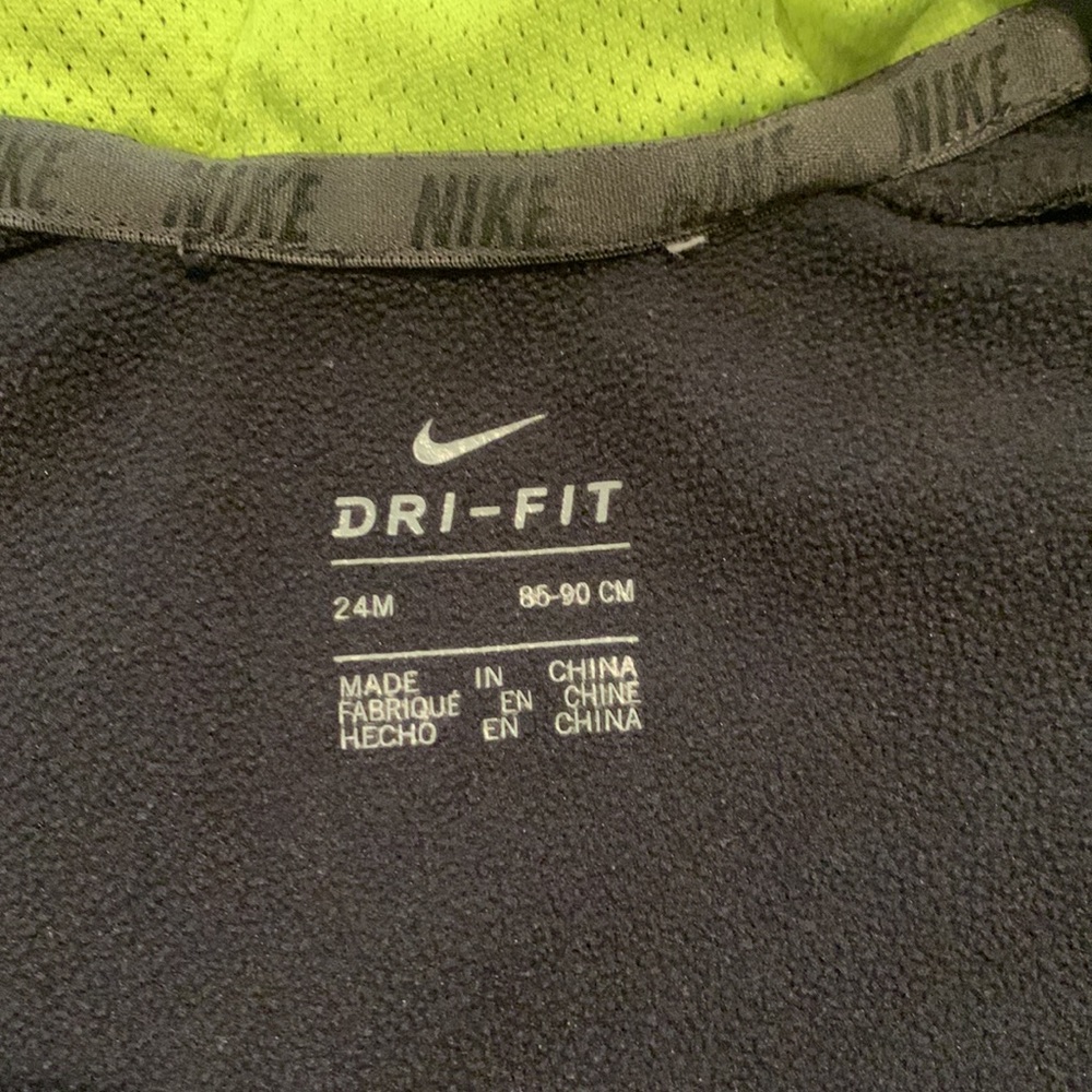 NIKE Dri-Fit Kids Jacket 24 month - Picture 5 of 5